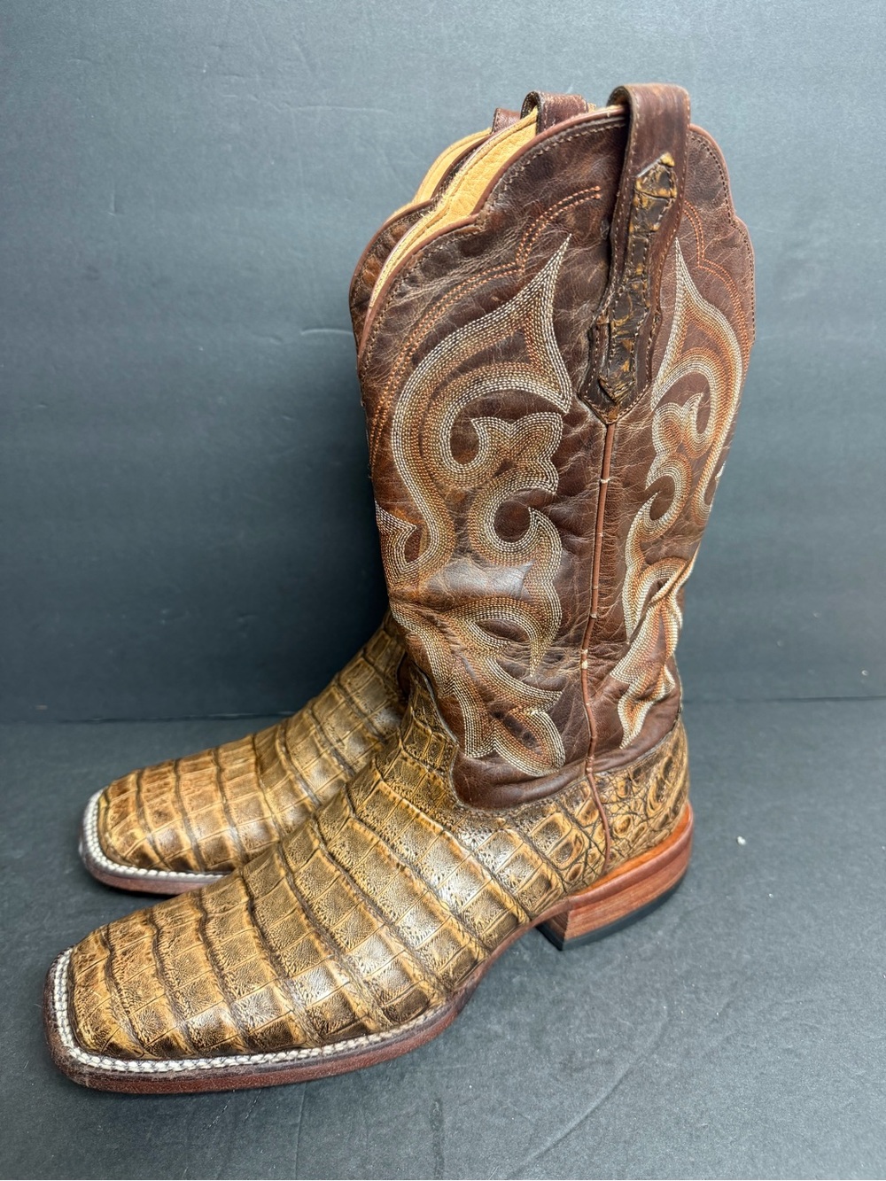 Ariat Men's 10007000 Brown Caiman Belly Square Toe Western Boots Size 10.5 D